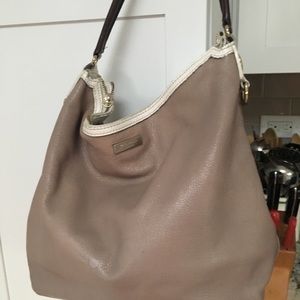 🌺🌸Kate Spade pocketbook🌺🌸